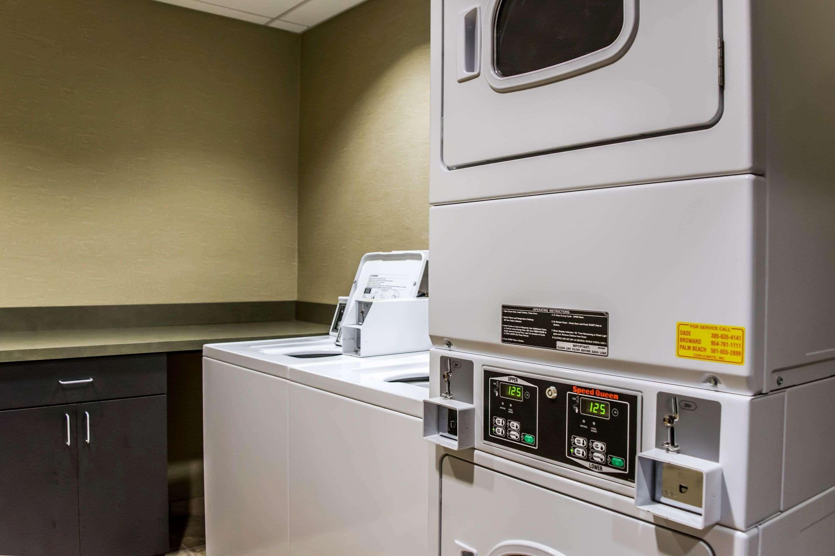 Comfort Suites Palm Bay - Melbourne מראה חיצוני תמונה