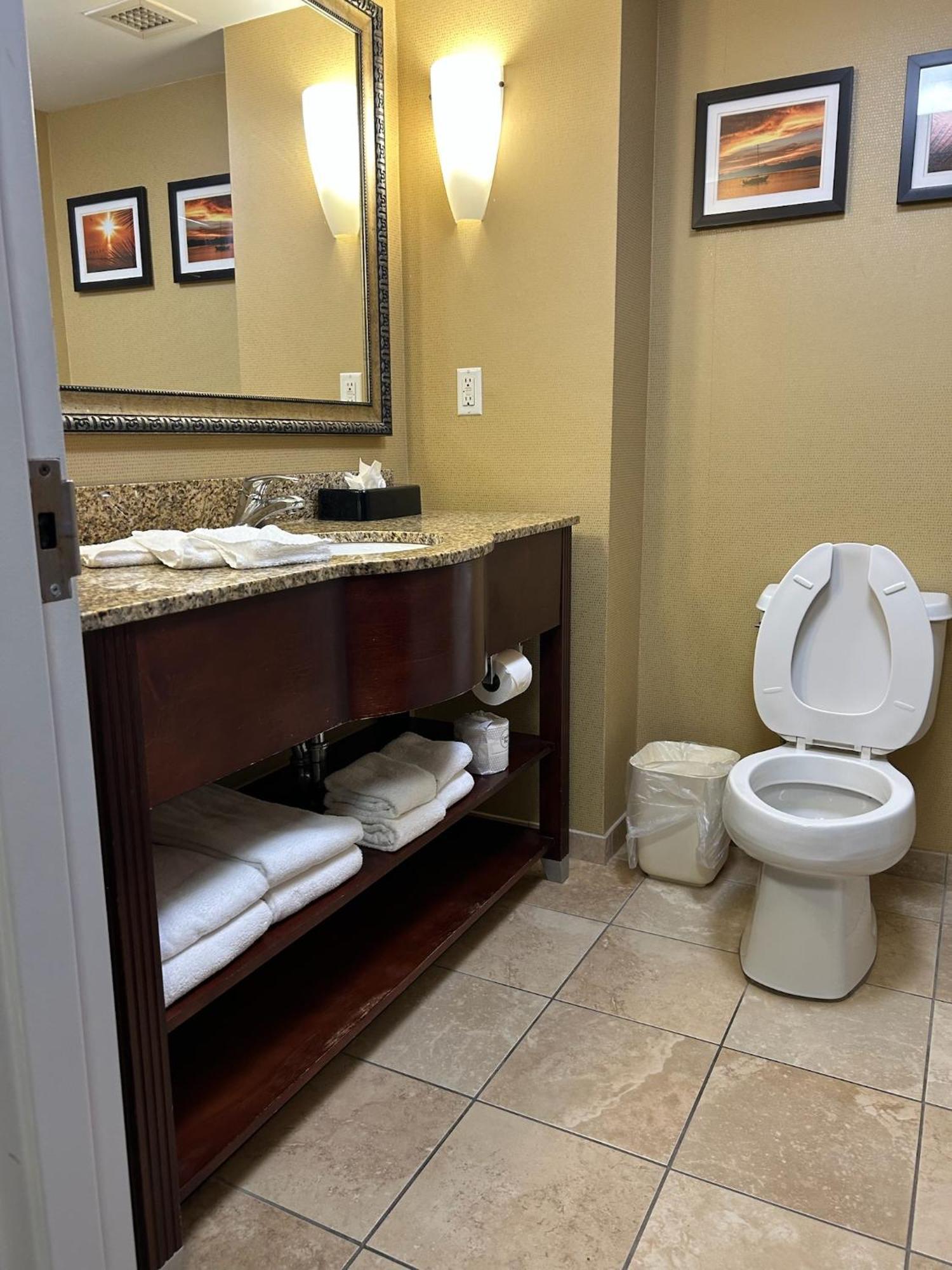 Comfort Suites Palm Bay - Melbourne מראה חיצוני תמונה