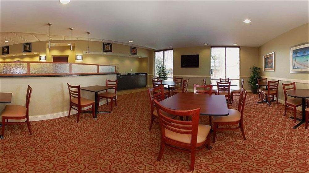 Comfort Suites Palm Bay - Melbourne מראה חיצוני תמונה